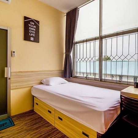Oyo Life 3149 Guest House Ppli 万隆 外观 照片